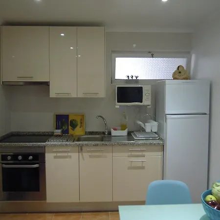Charming House In With Shared Pool * Αλμπουφέιρα