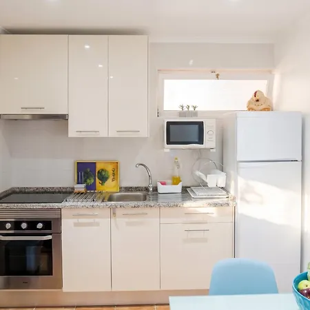 Apartment Charming House In With Shared Pool