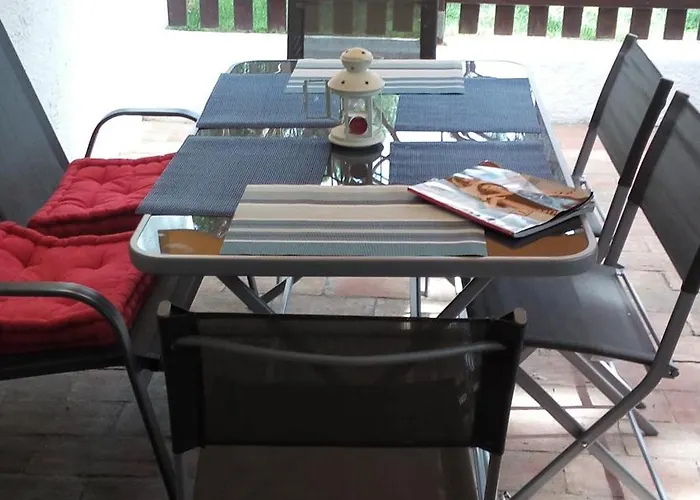 Apartament Charming House In With Shared Pool *