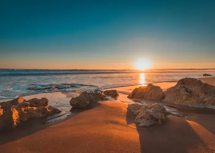 Charming House In With Shared Pool Apartament *