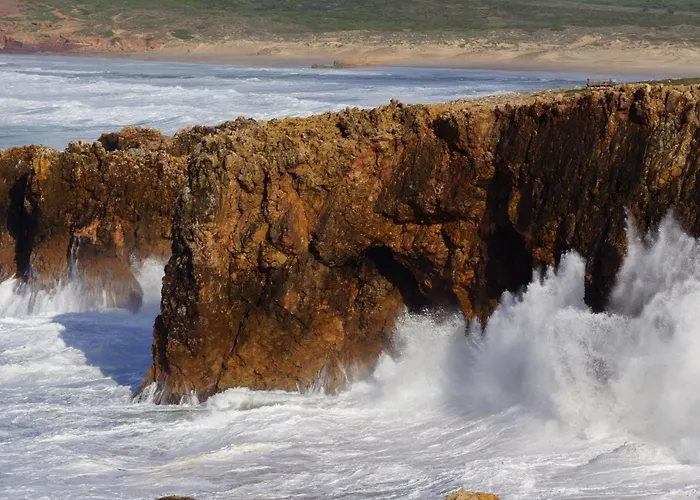 Charming House In With Shared Pool Албуфейра