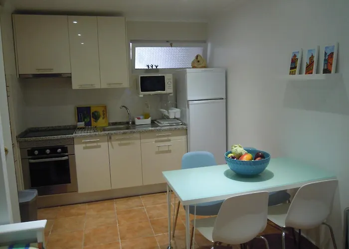 Charming House In With Shared Pool * 阿尔布费拉